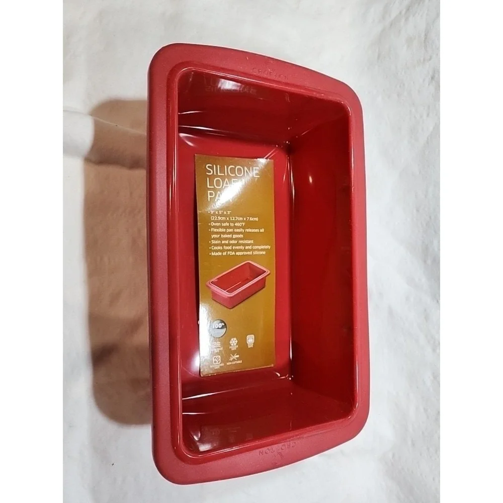 Crofton Silicone Loaf Pan, Red, NWOT